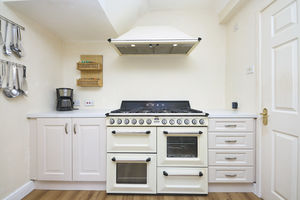 Photo 22- click for photo gallery